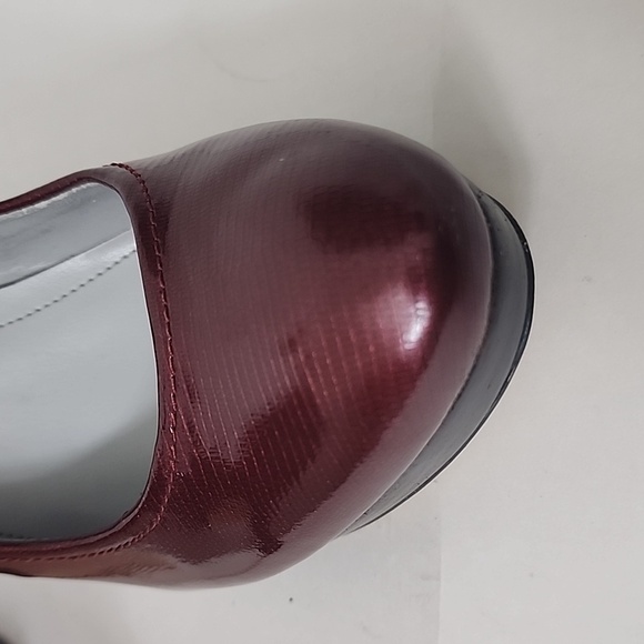 Calvin Klein Kendall Burgundy Patent leather Lizard Embossed Heels Size 9.5 - Picture 7 of 13